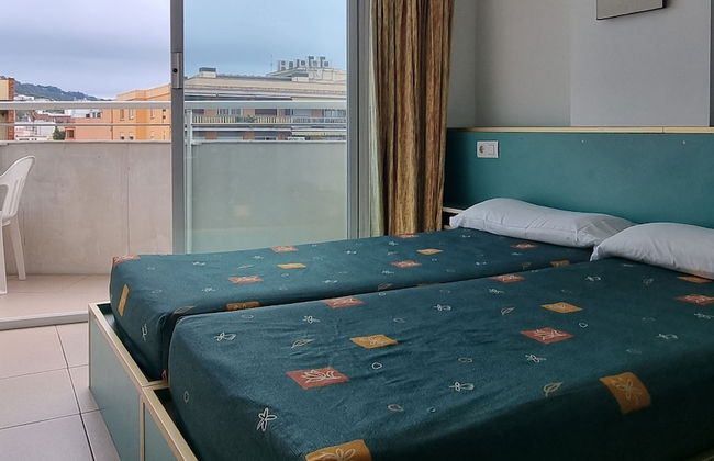 Apartaments Lloret Sun - Foto 11