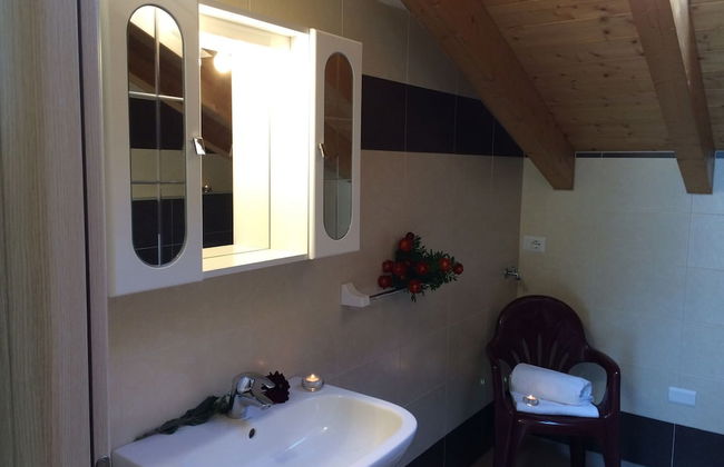 Spacious Apartment in Vercana with Hot Tub - Foto 18