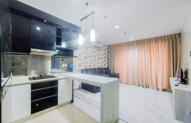 Homey And Modern 1Br At Paddington Heights Apartment - Photo 4