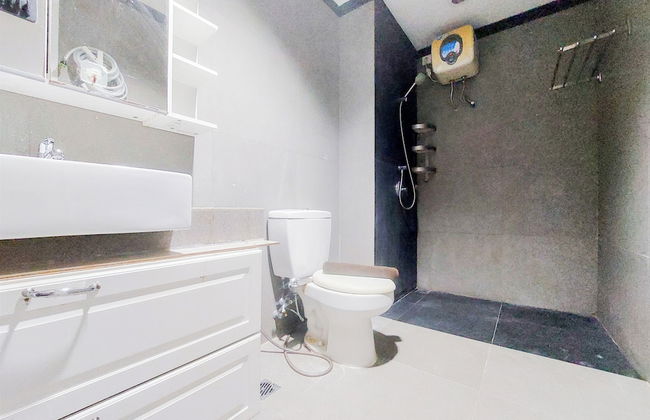 Homey And Modern 1Br At Paddington Heights Apartment - Photo 8