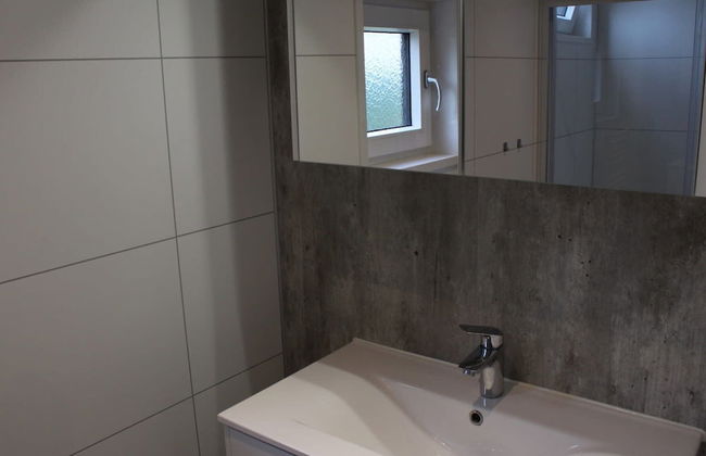 Modern Chalet Only 2 km of the Efteling - Photo 11