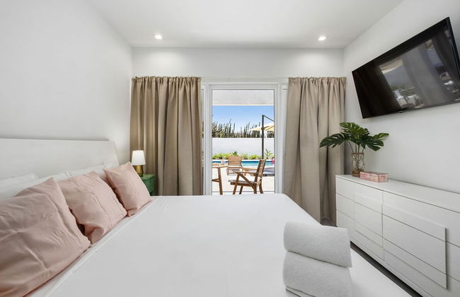Newly Built Private Pool 3BR Parking Wi-fi - Foto 2