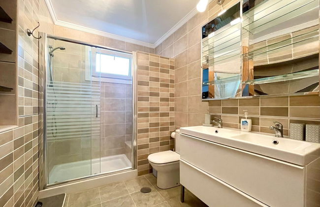 Villa in Roquetas Near Beach & Pool - Foto 23