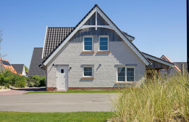 Villa in Nieuwvliet Near the Beach - Foto 25