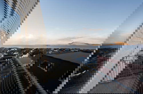 Photo 26 - Charming Artistic Retreat | Panoramic View