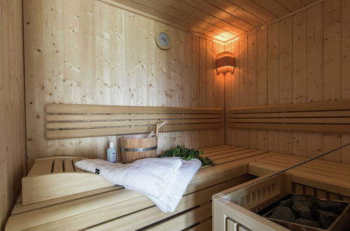 Photo 8 - Magnificent Chalet in Neukirchen With Sauna