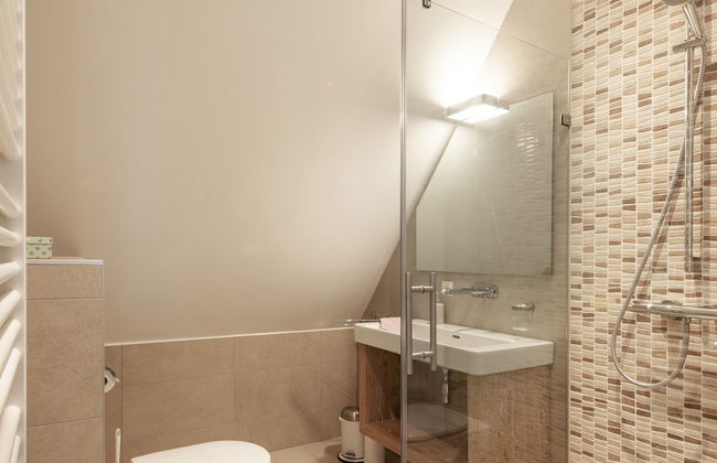 Friesland Villa w/ Sauna - Foto 12