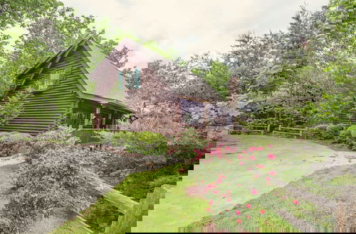 Foto 1 - Er104 - R Tribe's Treehouse - Great Location - Close To Town! 5 Bedroom Cabin by RedAwning