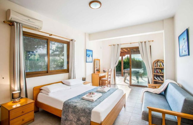 Blue Bay Villa Nicole - Photo 17