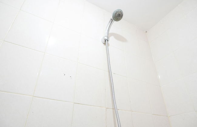 Cozy Living Studio Room At Sunter Park View Apartment - Foto 10