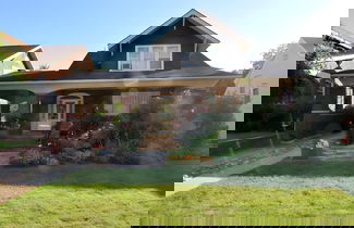 Photo 1 - Aunt Beas Bungalow - Right in Town