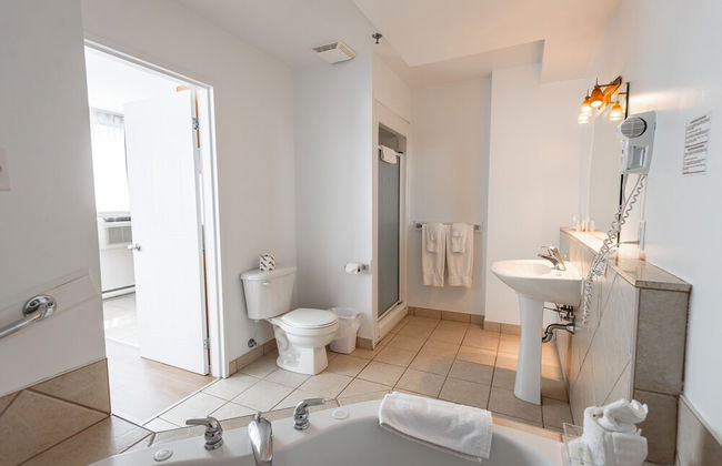 Hotel Les Suites Labelle - Photo 37