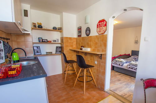 Photo 5 - Studio Apartment Zebra