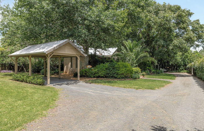 Homewood Cottages - Photo 15