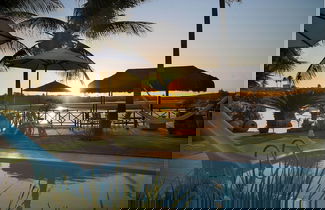 Foto 1 - Casa Pé na areia na Praia de Genipabu