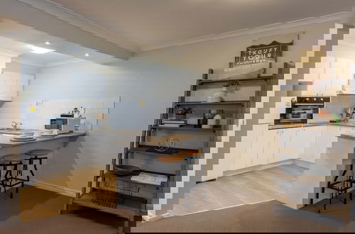 Photo 60 - Lifestyle Apartments at Ferntree