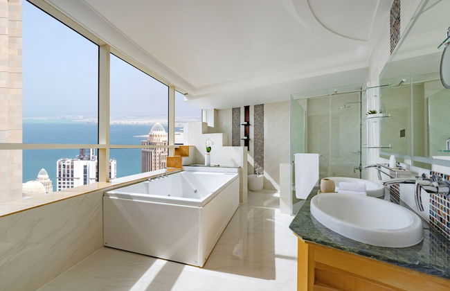 Dusit Hotel & Suites Doha - Photo 41