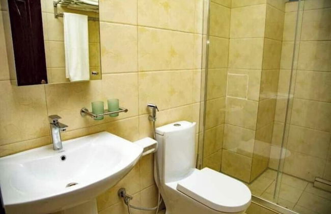 Madras Hotel and Apartments - Foto 16