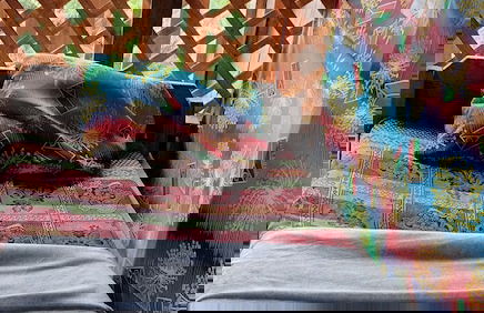 Glowing Mountain view tree house - Photo 6