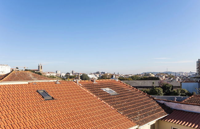 Vila Burgães by LovelyStay - Foto 26
