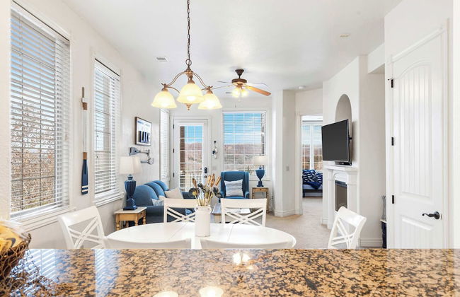 Cliffside Lake Retreat - 2 Bdr, Walk to Table Rock - Foto 24