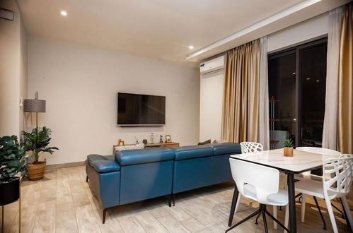 Photo 18 - Manjaro Luxury Suites at Stella Place