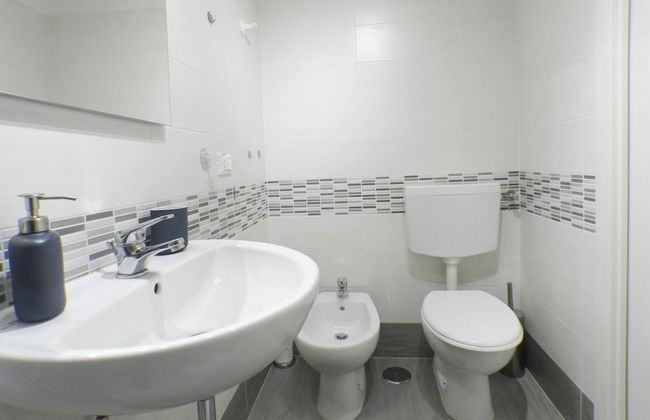 Black and White Movie Apartment - Foto 17