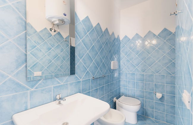 Residence with pool in Isola Rossa - Foto 27
