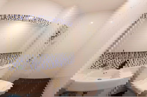 Photo 36 - HighPark Suites by GL Play