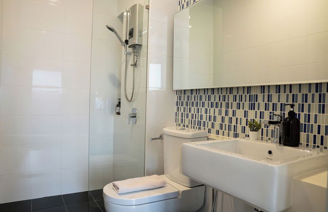 HighPark Suites by GL Play - Photo 35