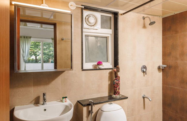 Luxury 4BHK in E-City with 40 Amenities - Photo 18