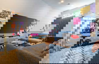 Foto 1 - The Conway by AvantStay Modern Comfort Near Downtown Nashville