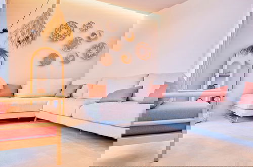Photo 15 - AZAR LUXURY SUITES