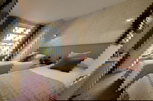 Foto 6 - Stone House Hotel