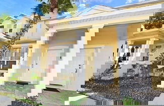 Foto 1 - Beautiful 3-bed 10 Minutes From Disney-17440 Serenity Resort 3 Bedroom Townhouse by RedAwning