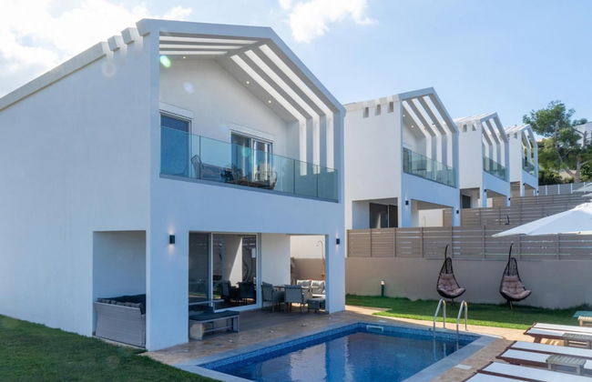 Diamond Nevelo Quality Villas - Photo 1