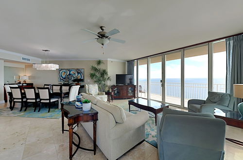 Foto 21 - Crystal Shores West by Southern Vacation Rentals