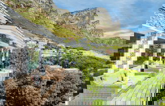 Foto 3 - Stylish Camps Bay Home With Sea Views Beleza Villa