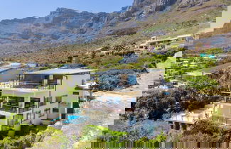 Foto 2 - Villa Sol Camps Bay - Family Retreat With 360 Views