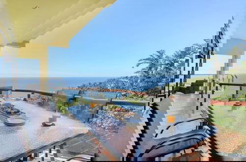 Foto 6 - Villa Sol Camps Bay - Family Retreat With 360 Views
