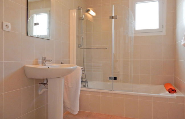 Lovely Villa in Joyeuse With Private Swimming Pool - Photo 71