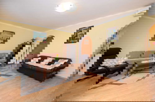 Foto 12 - Elegant Opatija Apartments With Terrace