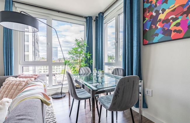Sophari's Apartments in Bellevue - Photo 36