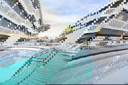 Photo 20 - Regatta 201a