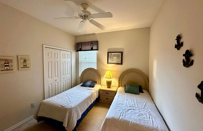 Grand Fabulous 4BR Pool Home Near Disney - Foto 20