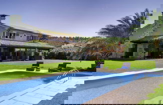 Photo 1 - Luxurious Villa in Pomer with Pool & Hot Tub