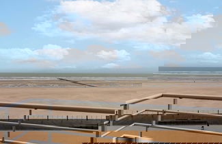 Foto 1 - Sea View Apartment With Parking