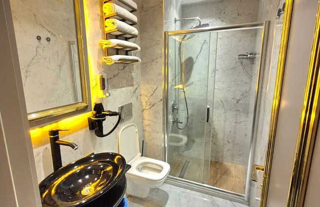 Taksim La Marino Hotel - Photo 48