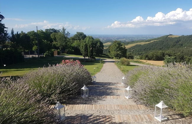 Apartment in a 19th Century Building, in the Hills With Stunning Views, Wifi - Photo 22