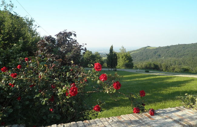 Apartment in a 19th Century Building, in the Hills With Stunning Views, Wifi - Photo 23